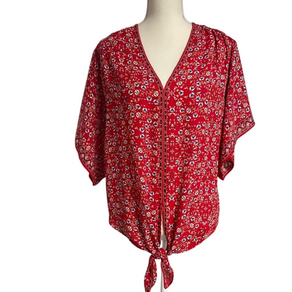 Max Studio Red/Navy Floral‎ Women's Tie Front Blouse